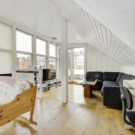 Daire Knosesmauet Penthouse With Balcony